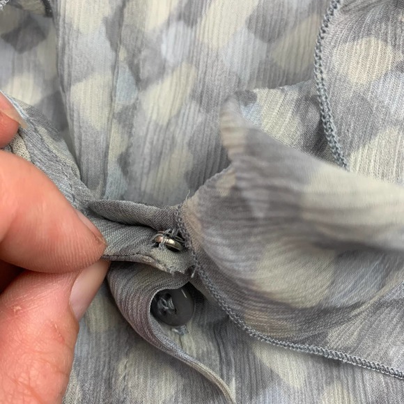 SOLD Armani Collezioni Vintage Y2K Gray 3/4 Crop Sleeve Ruffle Neck Sheer Silk - Picture 12 of 14